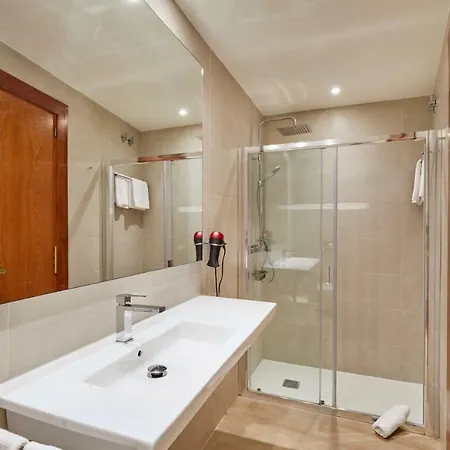 Columbus 4* Castell-Platja d’Aro