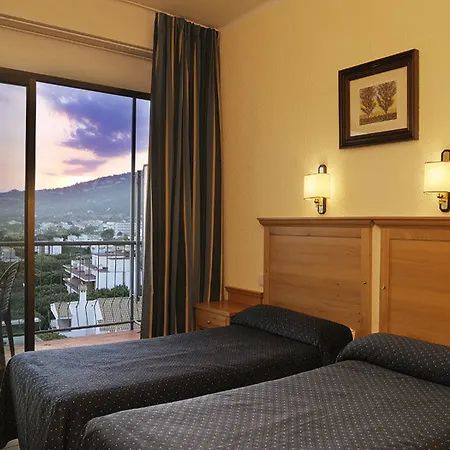 Columbus Hotel 4*