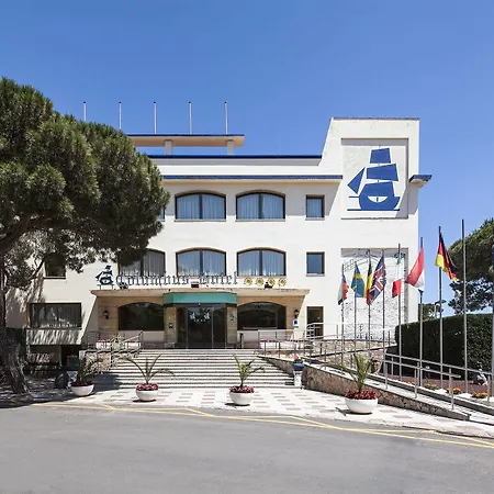 Columbus Hotel 4*